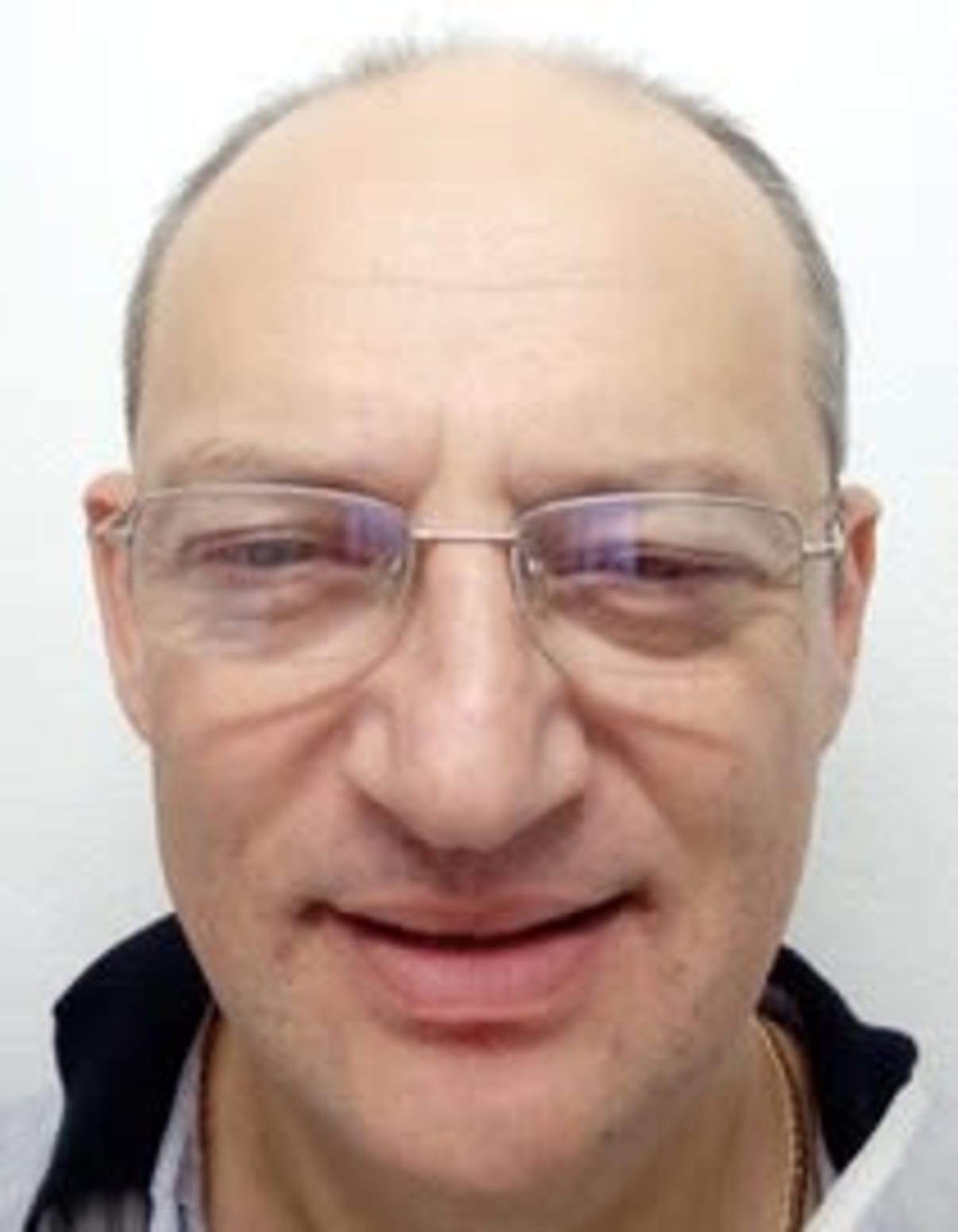 תמונת פורטרט של בעל המקצוע תמונת פורטרט של בעל המקצוע
