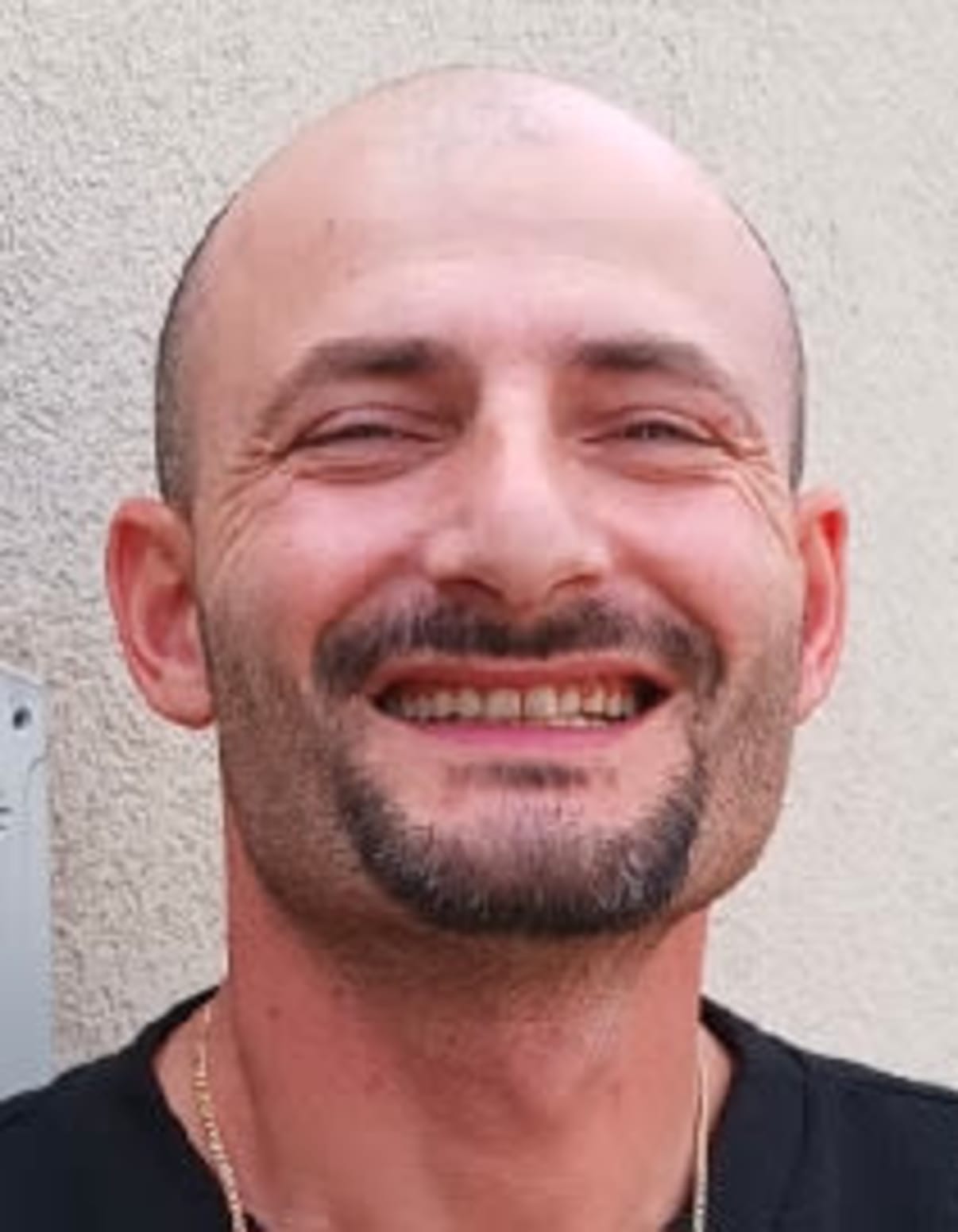 תמונת פורטרט של בעל המקצוע תמונת פורטרט של בעל המקצוע