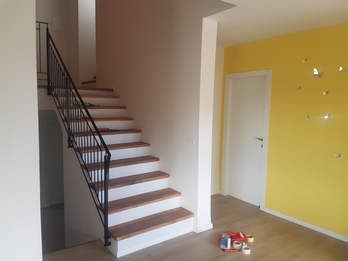 חיפוי מדרגות בפרקט