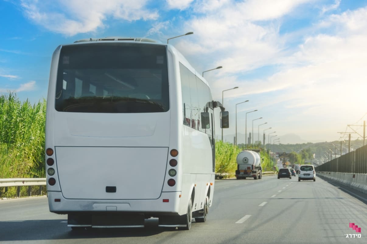 הסעה לבת מצווה באוטובוס הסעה לבת מצווה באוטובוס