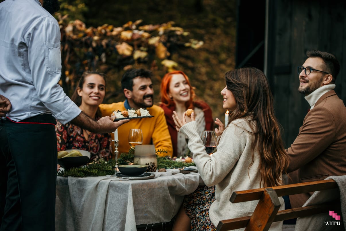שף פרטי עד הבית מגיש ארוחה שף פרטי עד הבית מגיש ארוחה