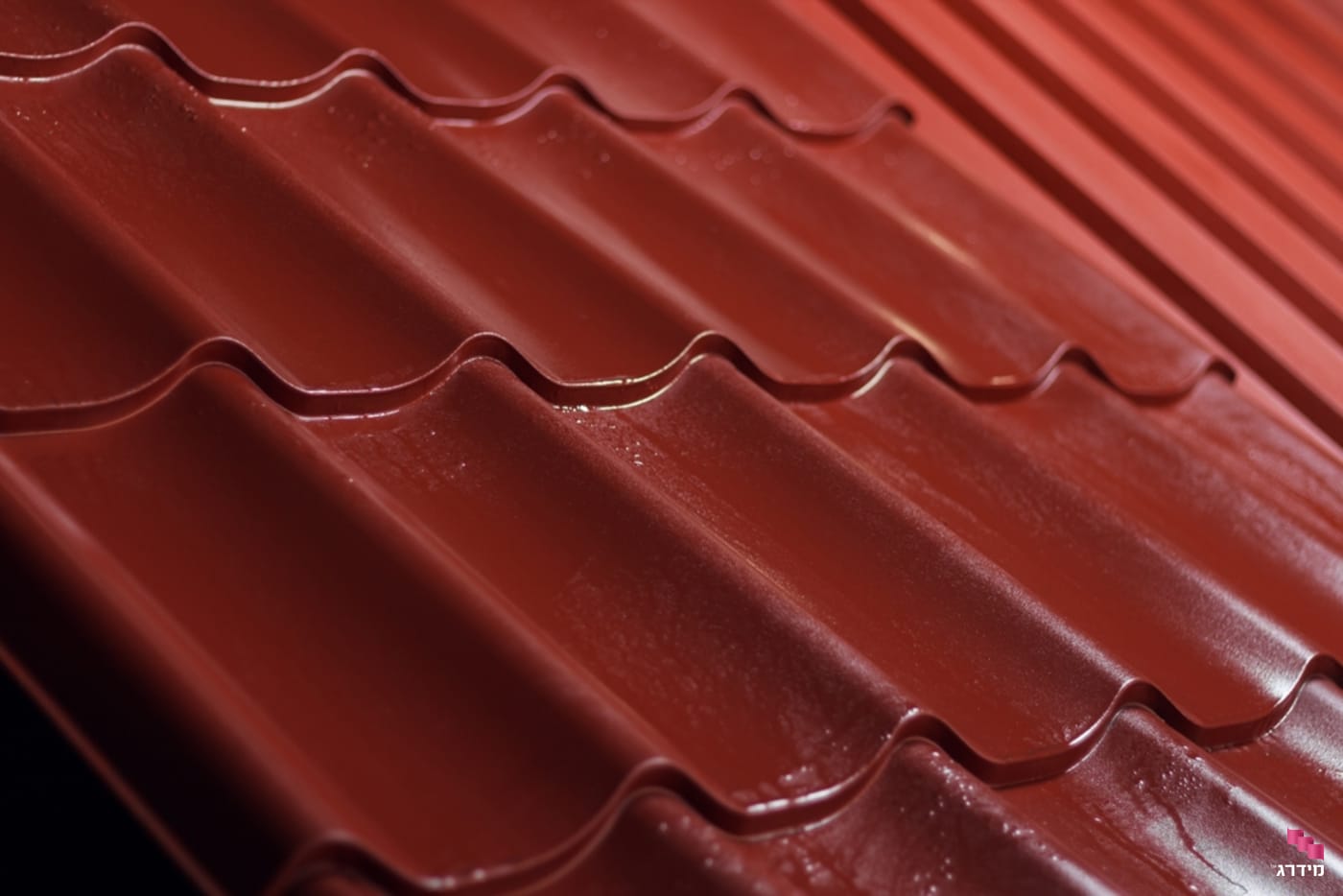 רב רעף אדום