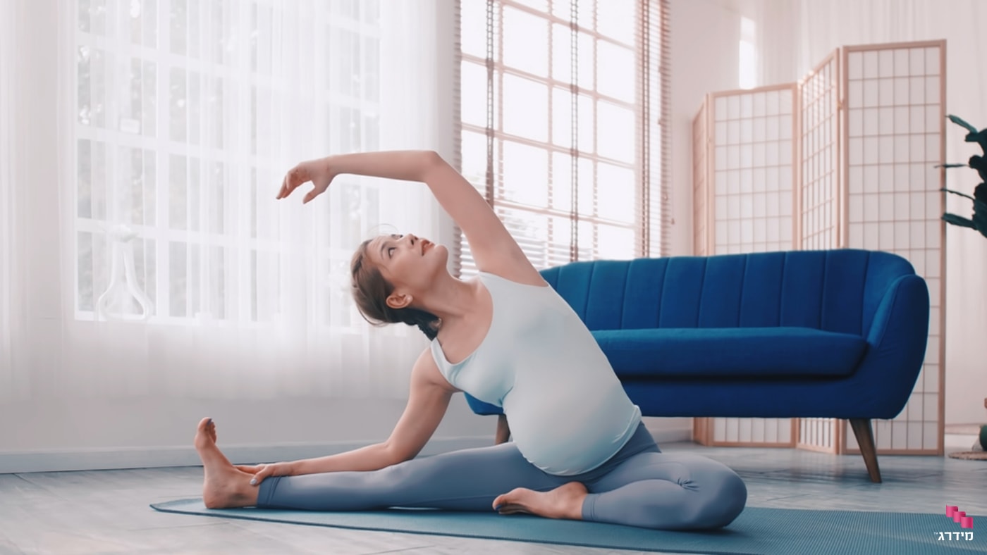 אימון יוגה בהריון 