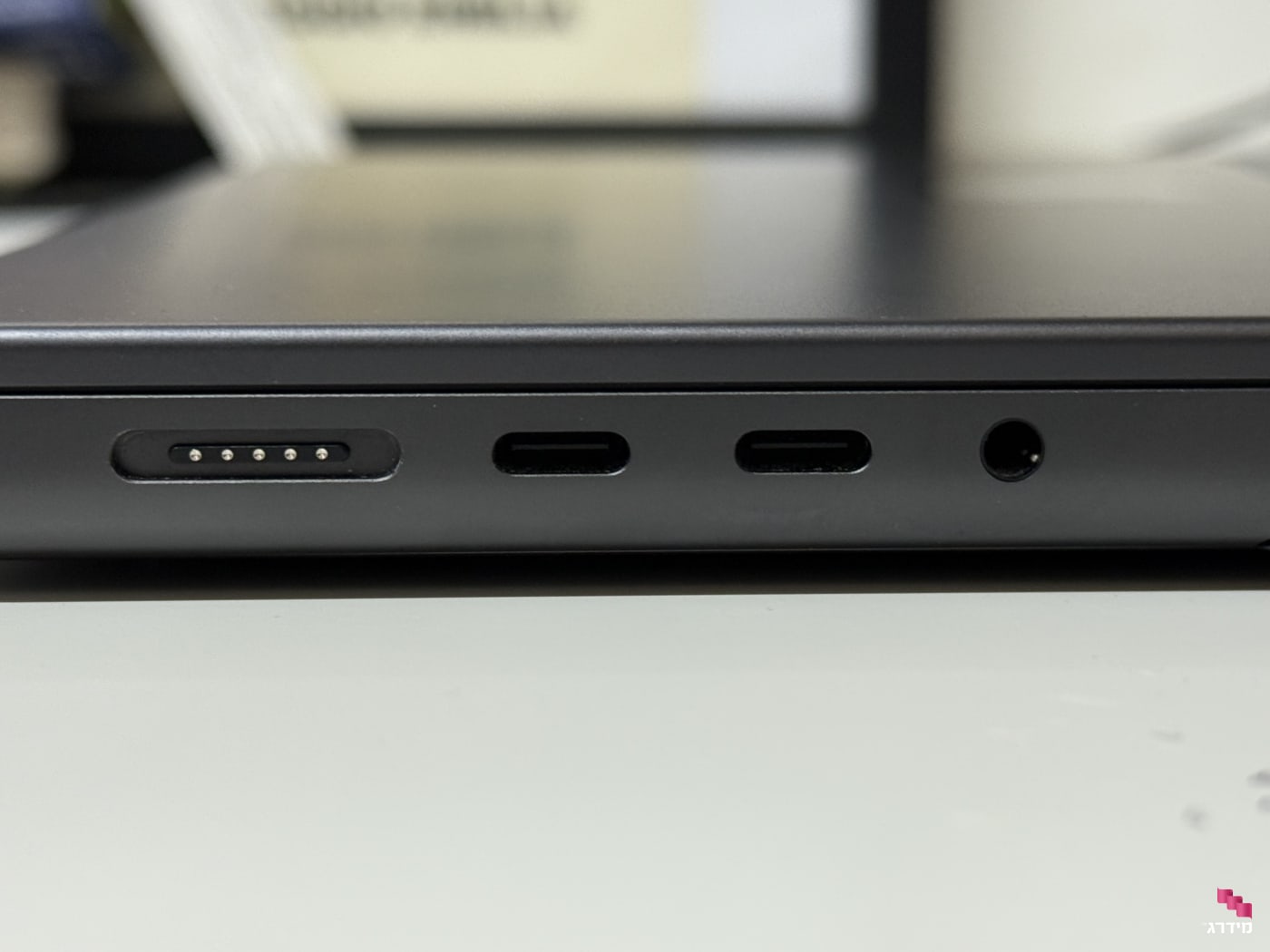 פורטים של מקבוק