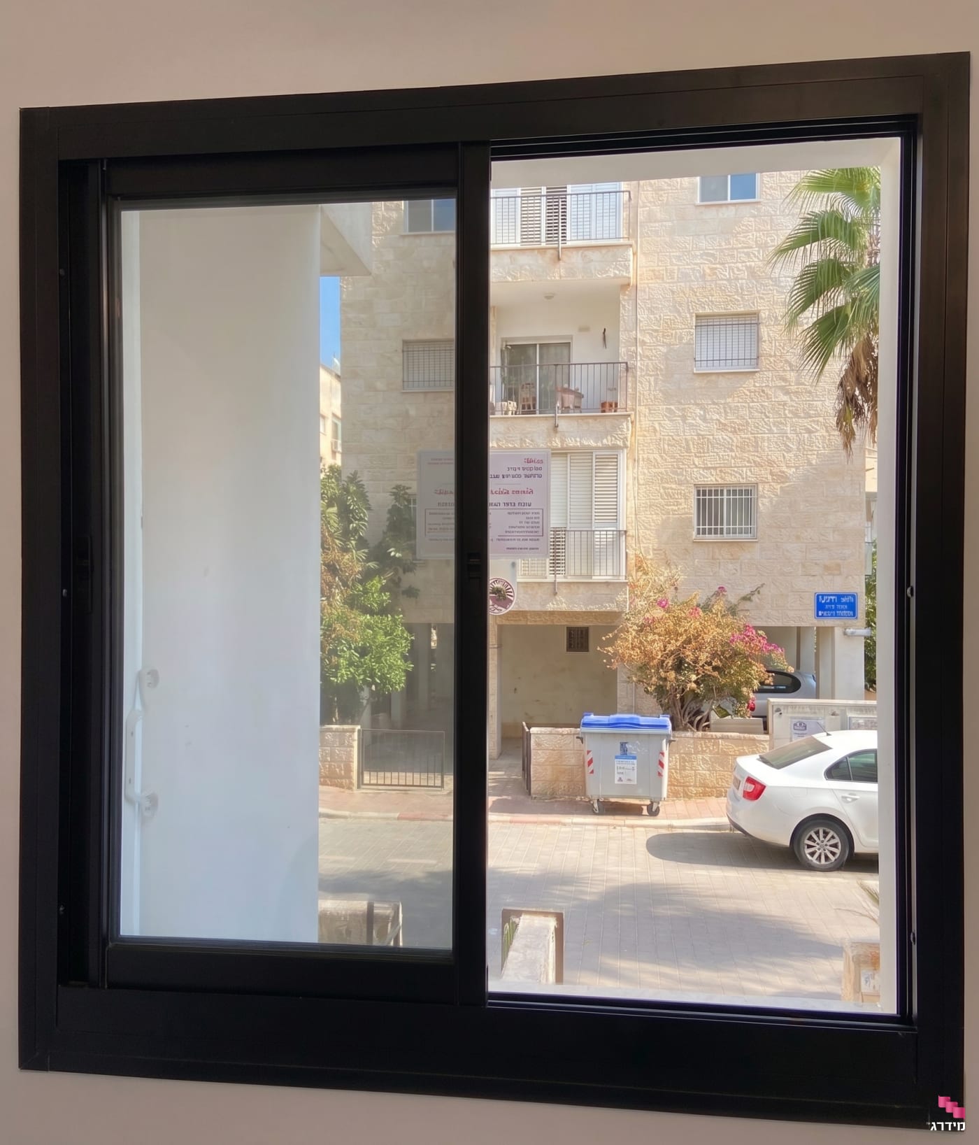 חלון ממ"ד דור חדש