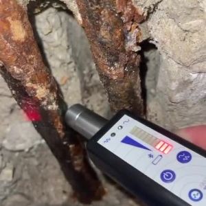 צנרת עם חלודה