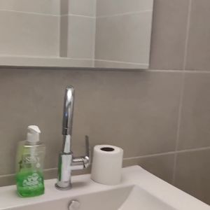 חדר מקלחת בסיום השיפוץ