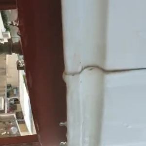 הוידאו שצילם על הגג כדי להראות לי את התקלה