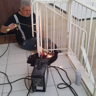 מעקה