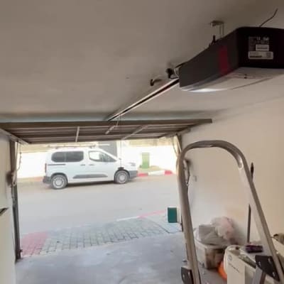 שער חשמלי לחניה