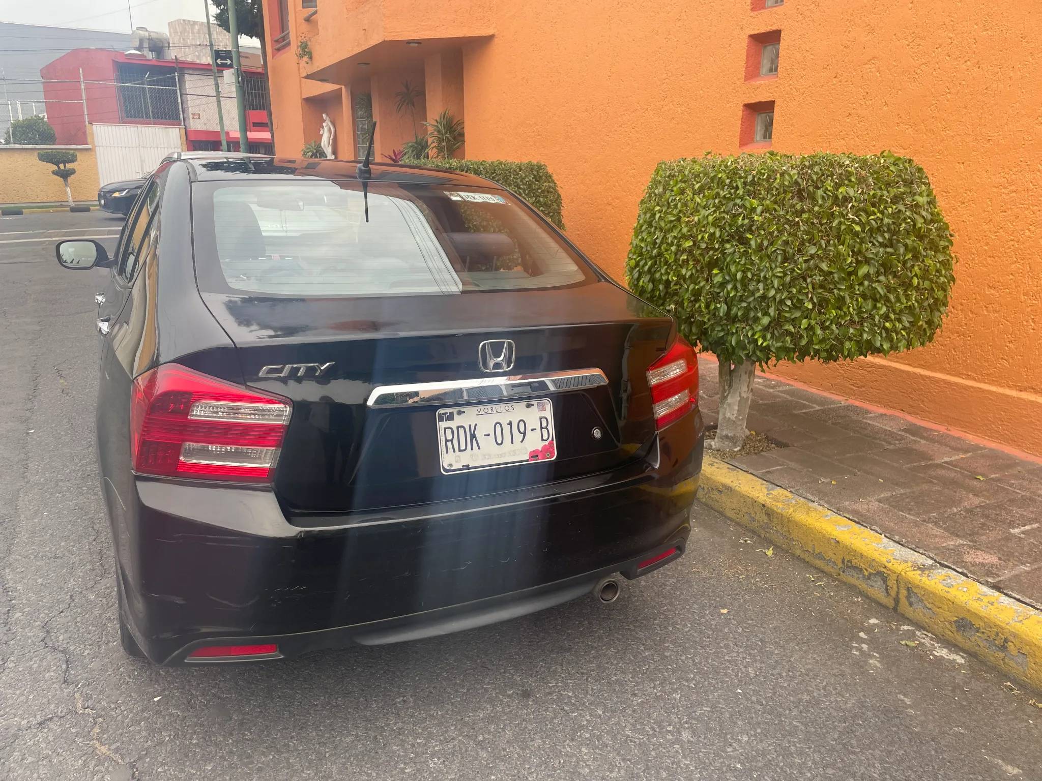 Honda city 2013 - rear-left photo 3