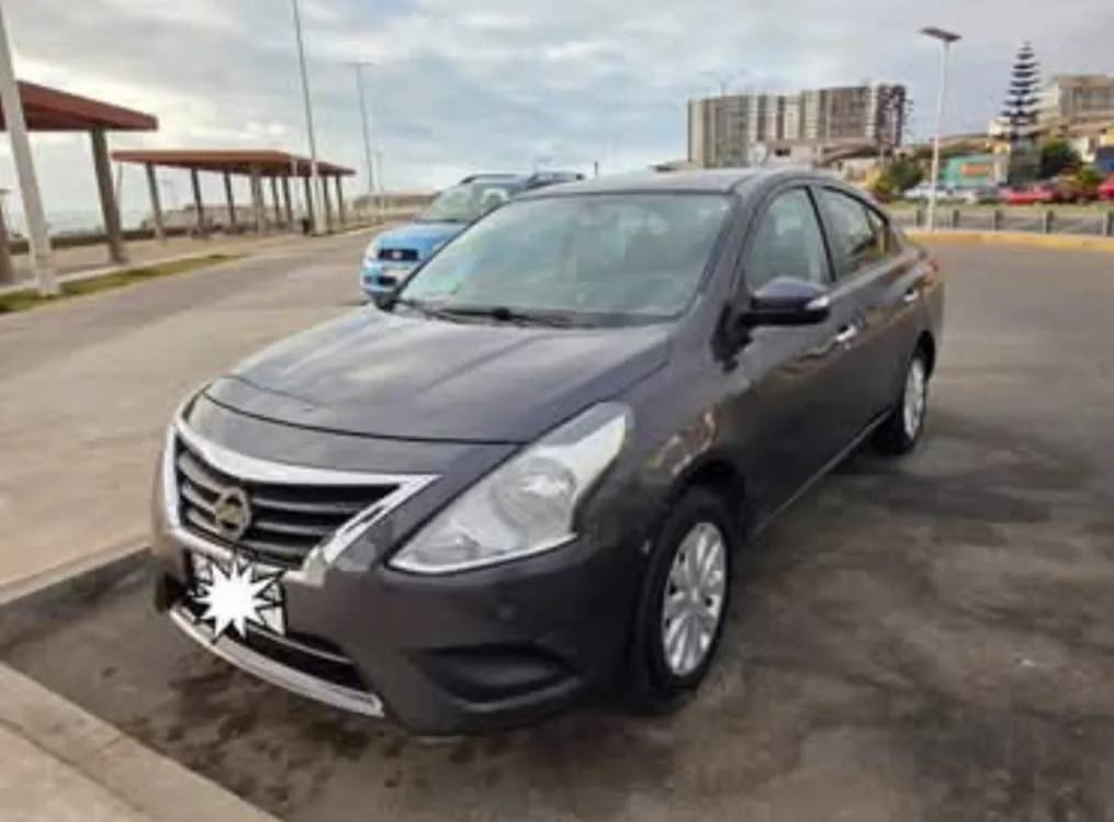 Nissan versa 2019 - front-right photo 2