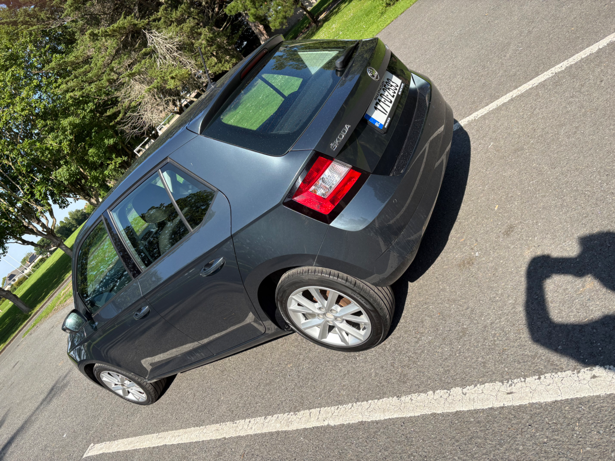 Skoda Fabia 2017 - rear-left photo 2