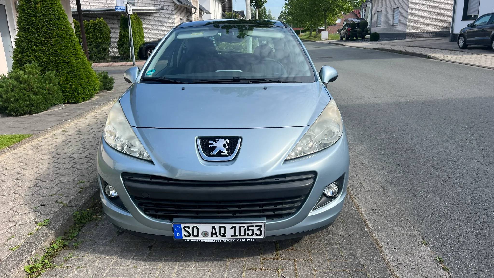 Peugeot 207 2009 - front-left photo 2