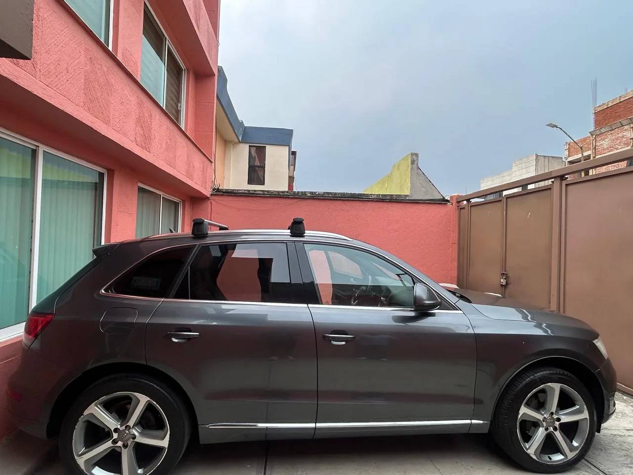 Audi Q5 2013 - right-side photo 2