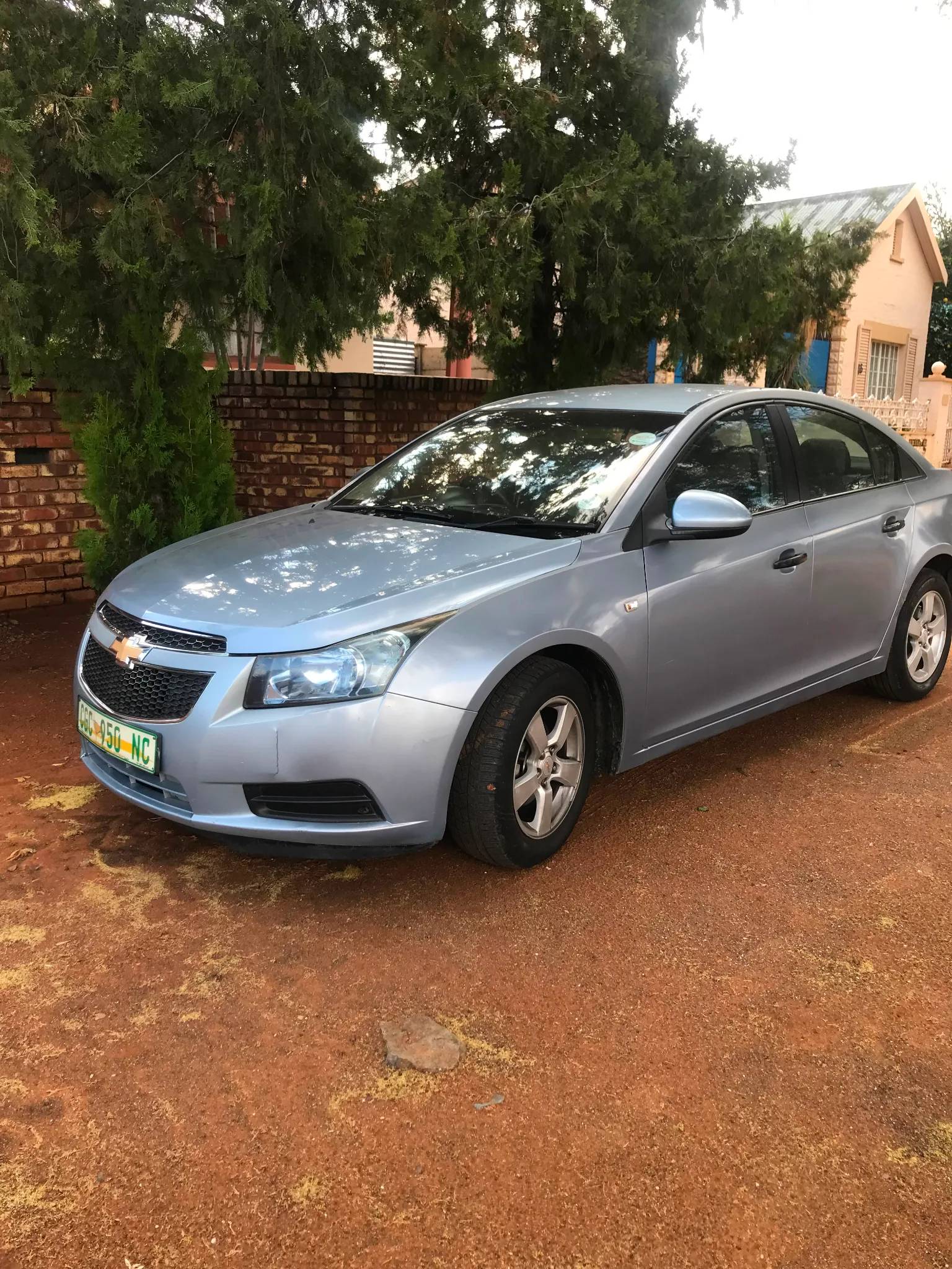 Chevrolet Cruze 2009 - front-left photo 2