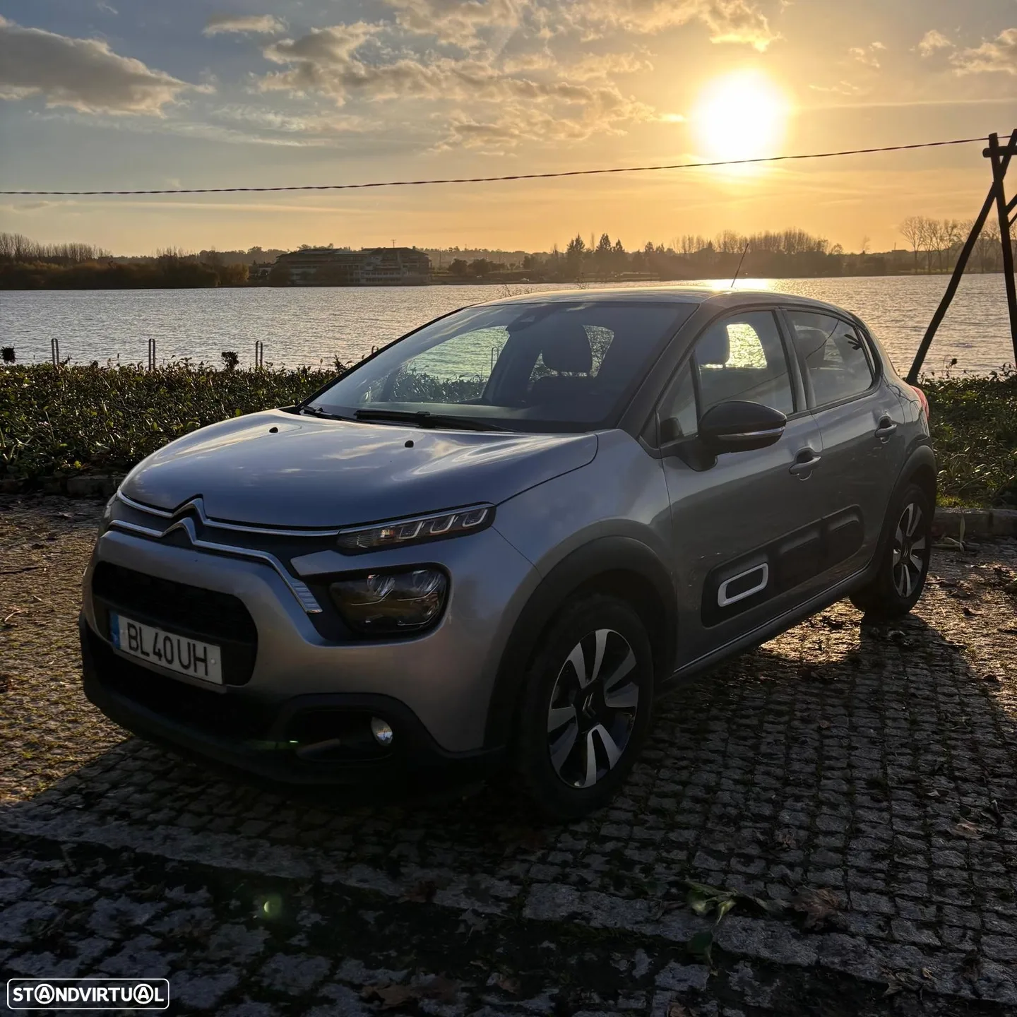 Citroën C3 2024 - front-left photo 3