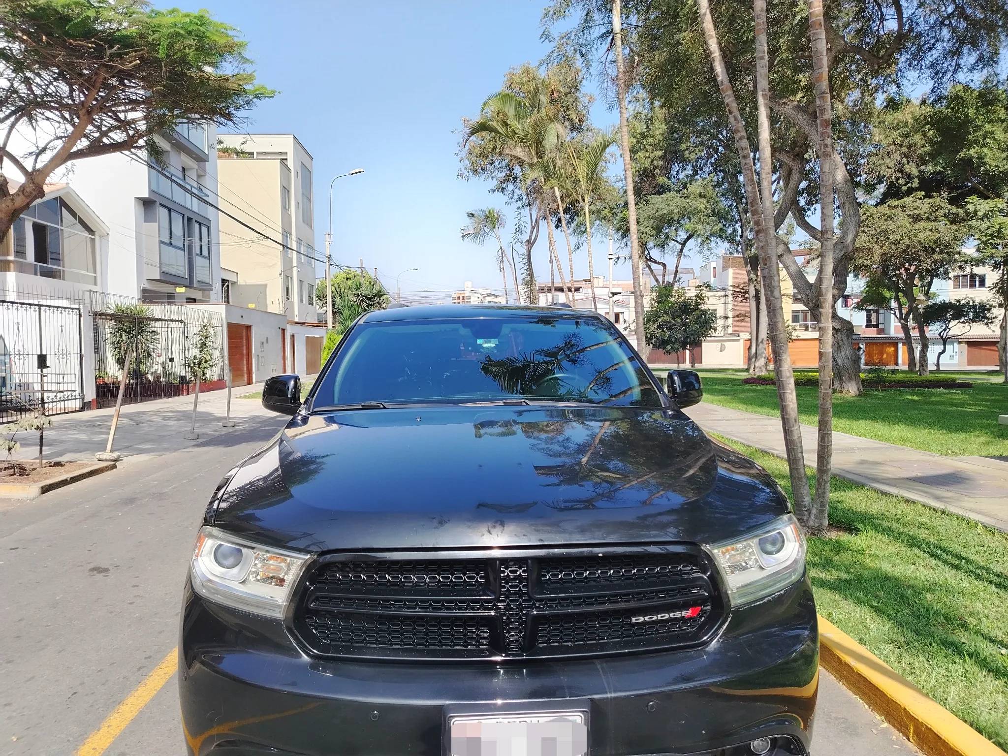 Dodge Durango 2018 - front photo 3