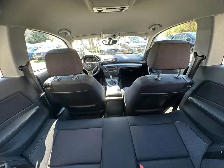 BMW 1 Series 2011 - Rear Seats