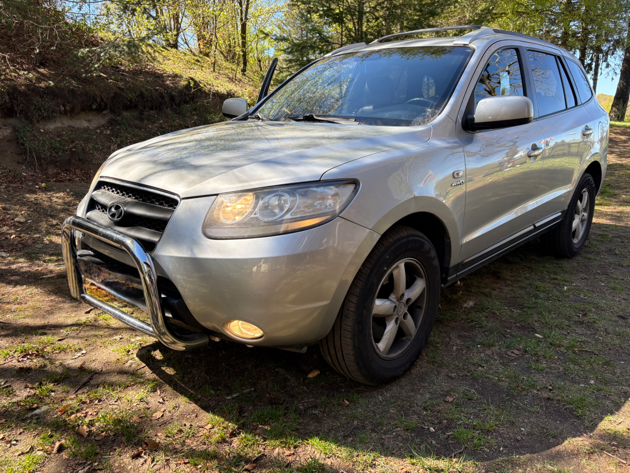Hyundai Santa Fe 2006 - Front Left Corner