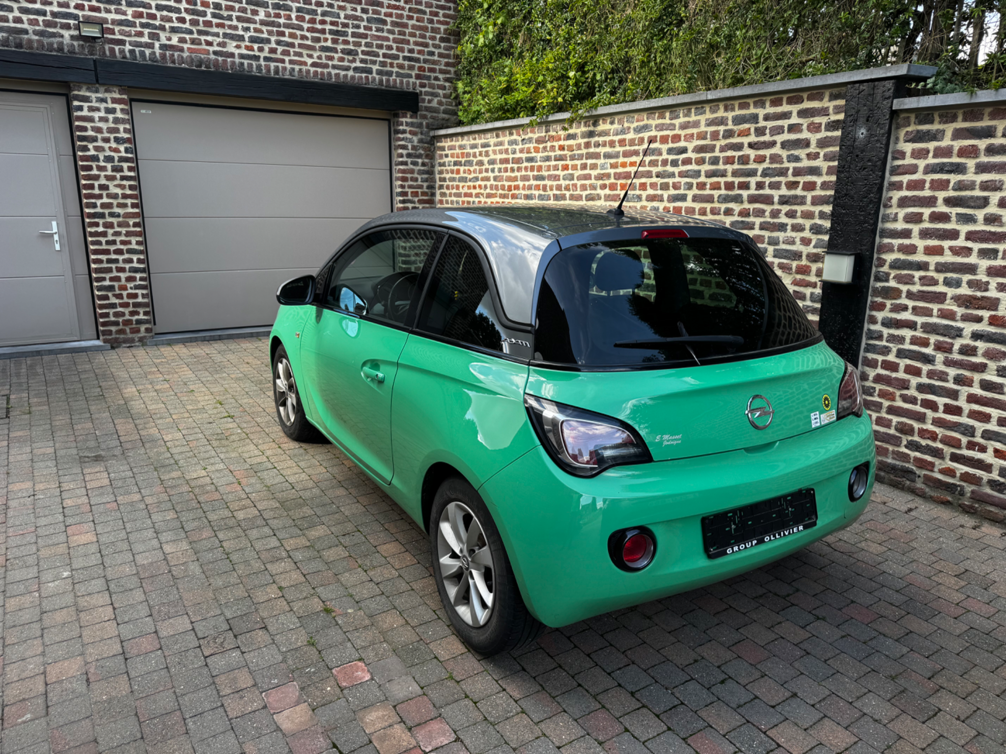 Opel Adam 2016 - rear-left photo 3