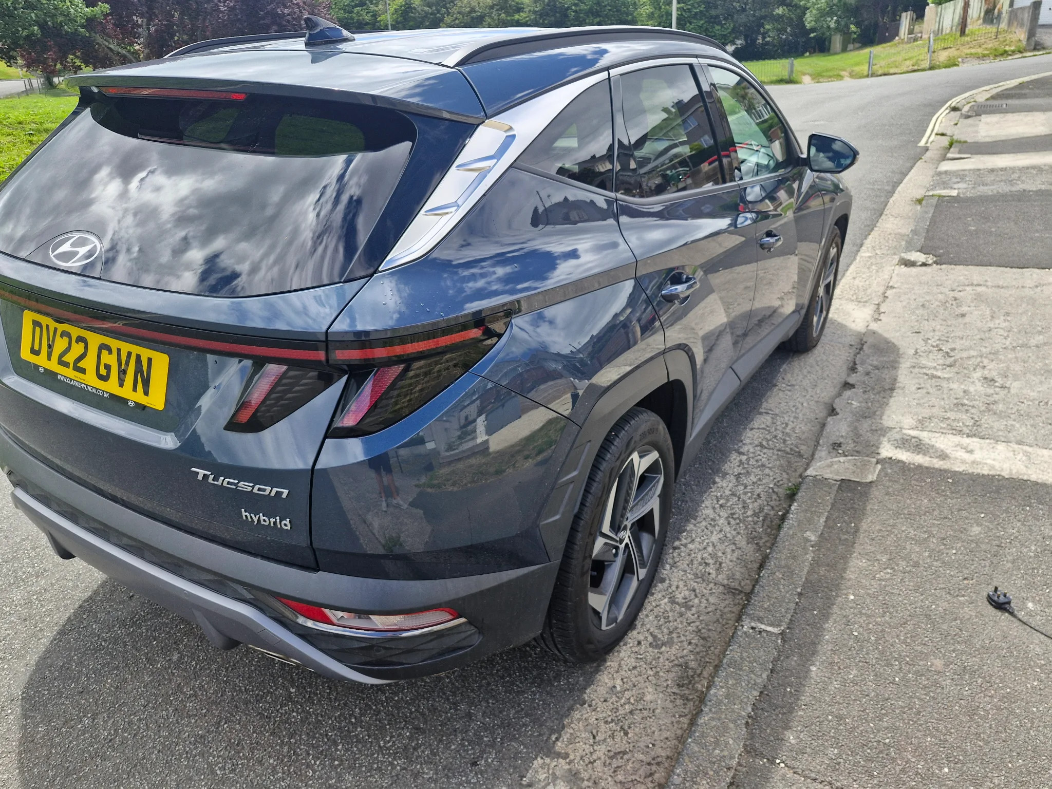 HYUNDAI TUCSON PREMIUM T-GDI HEV AUTO 2022 - rear-right photo 4
