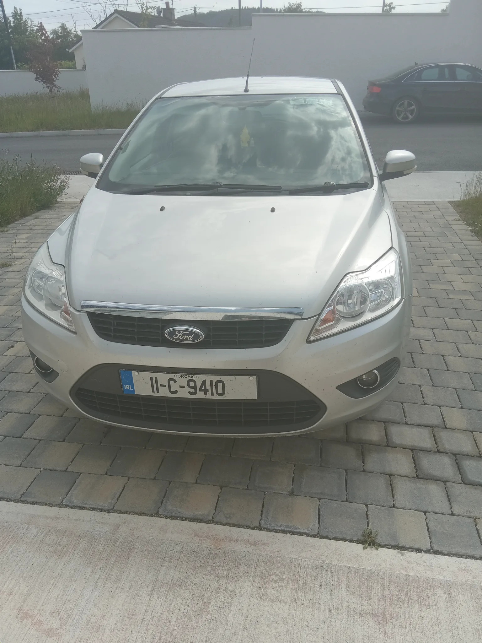 Ford Focus 2011 - front-left photo 1