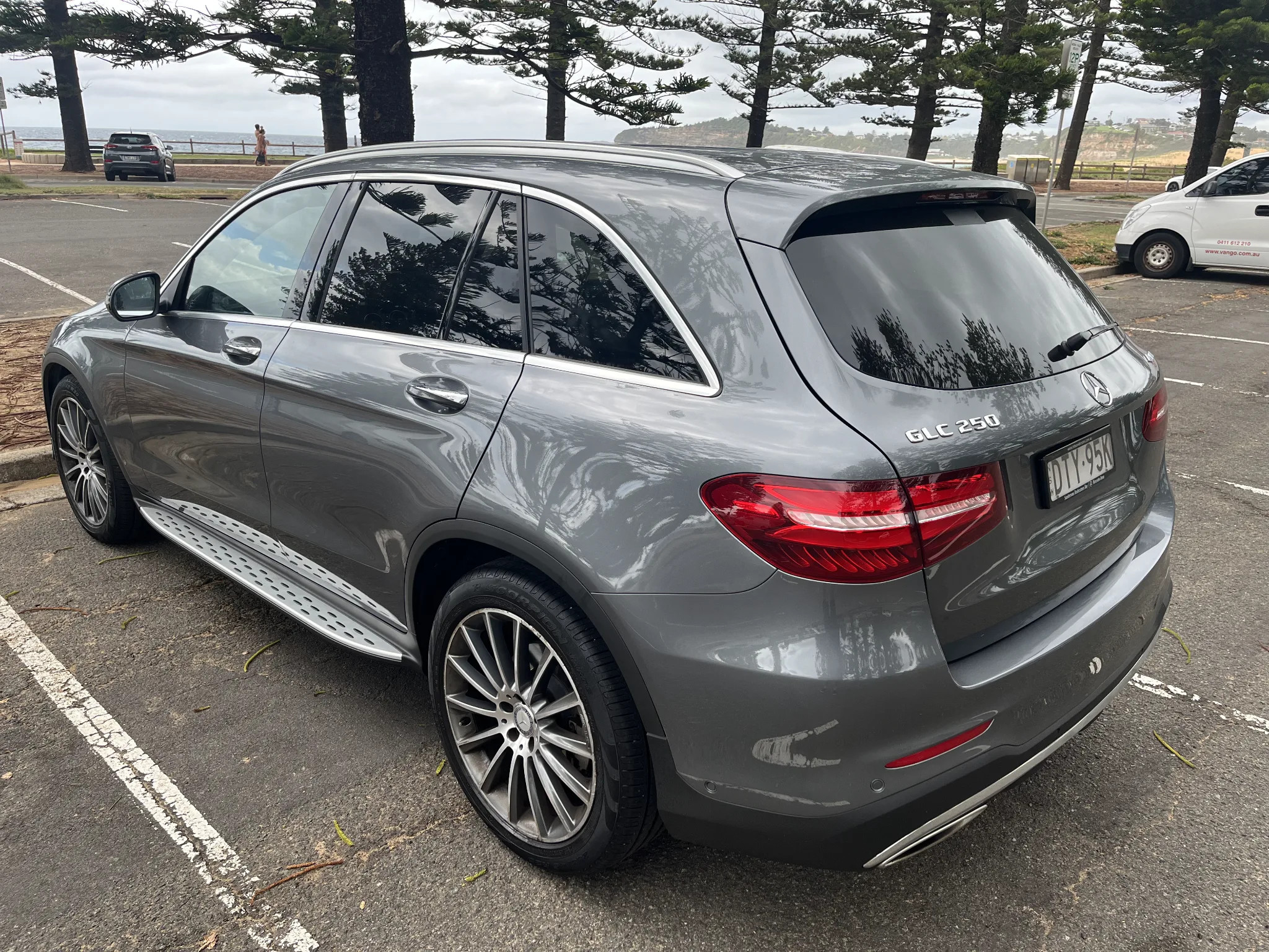Mercedes-Benz GLC 2016 - rear-left photo 5