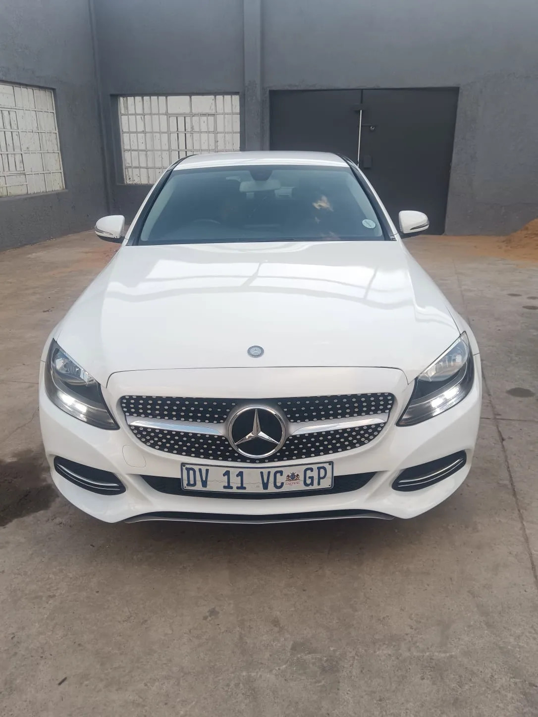 Mercedes-Benz C-Class 2014 - front photo 5