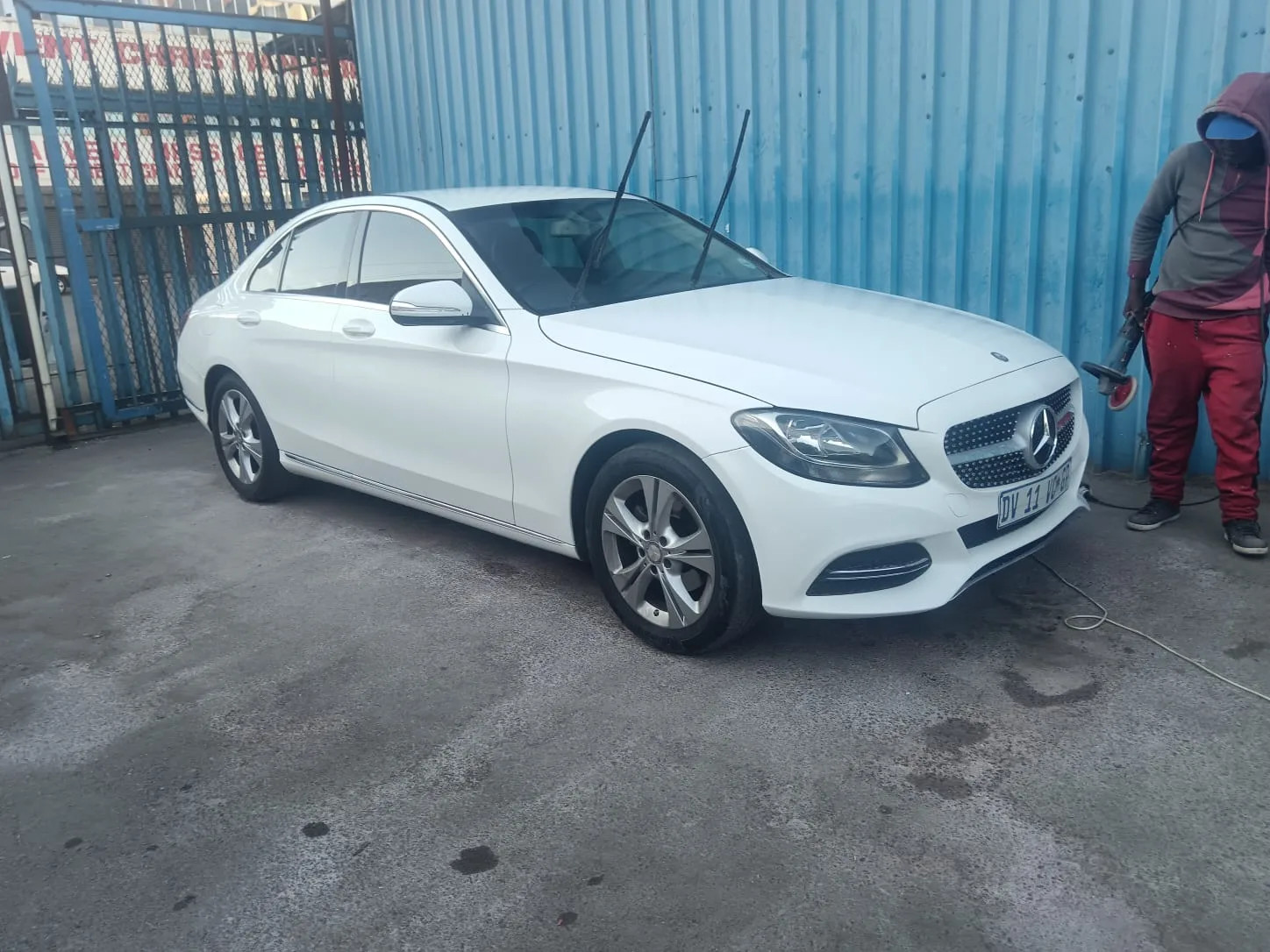 Mercedes-Benz C-Class 2014 - front-left photo 1