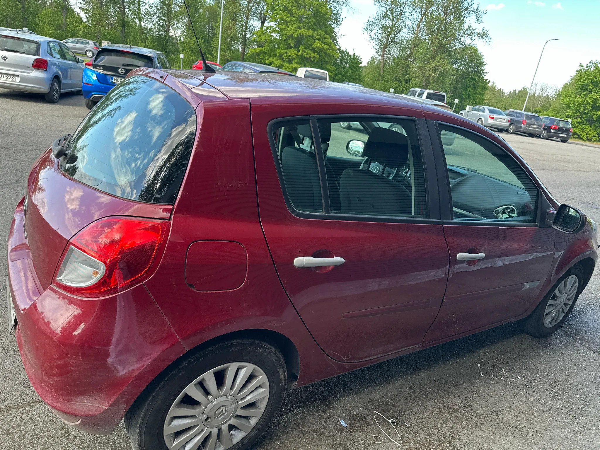 Renault Clio 2009 - rear-left photo 4