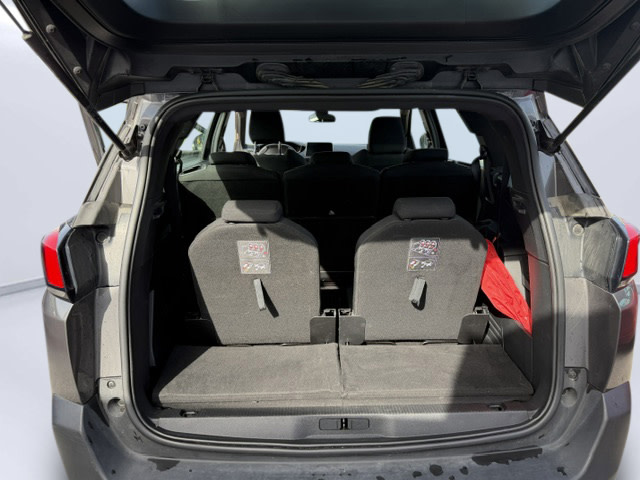 Peugeot 5008 2024 - boot photo 5