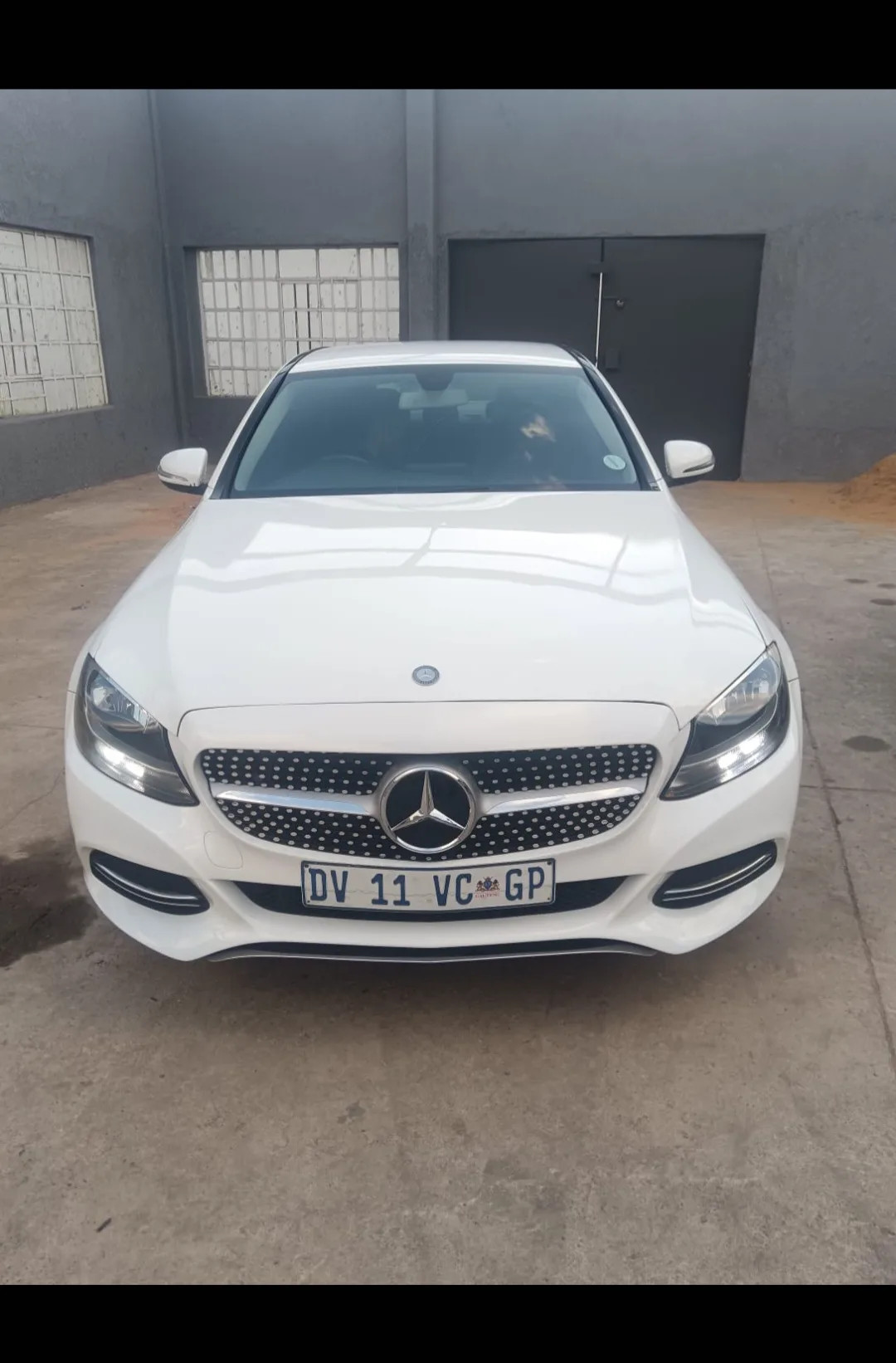 Mercedes-Benz C-Class 2014 - front photo 4