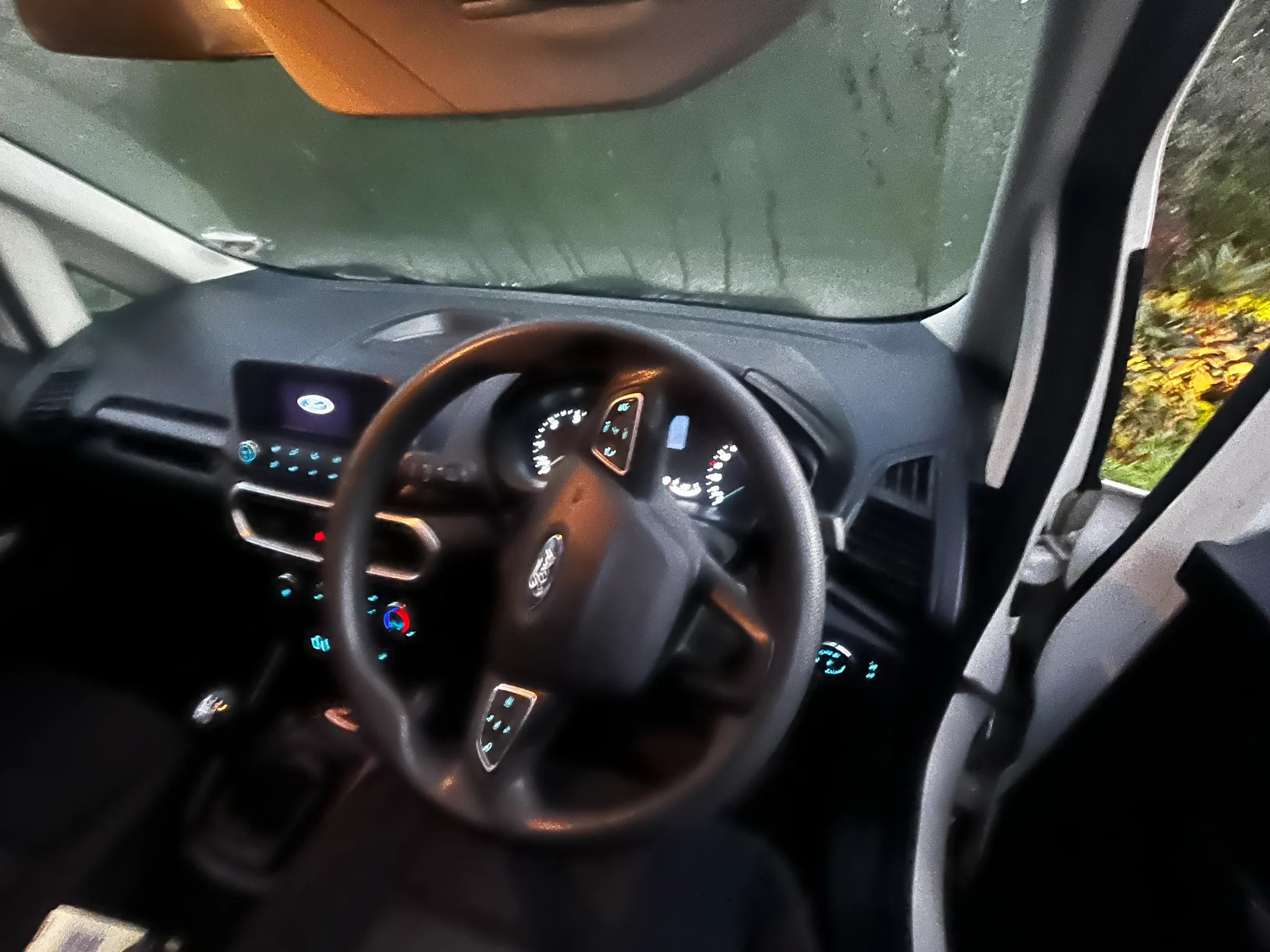 Ford EcoSport 2020 - driver-seat photo 5