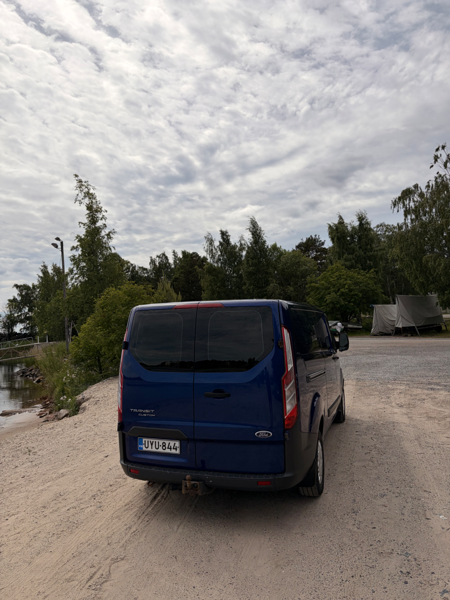 Ford Transit Custom 2014 - rear-left photo 5