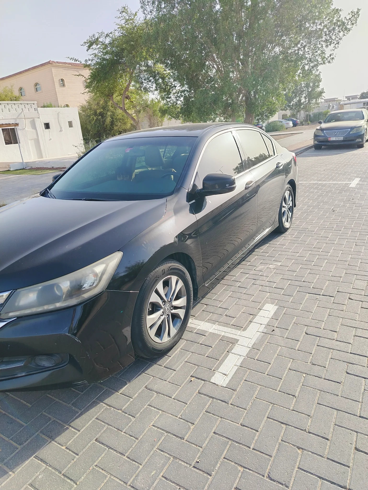Honda Accord 2015 - front-left photo 1