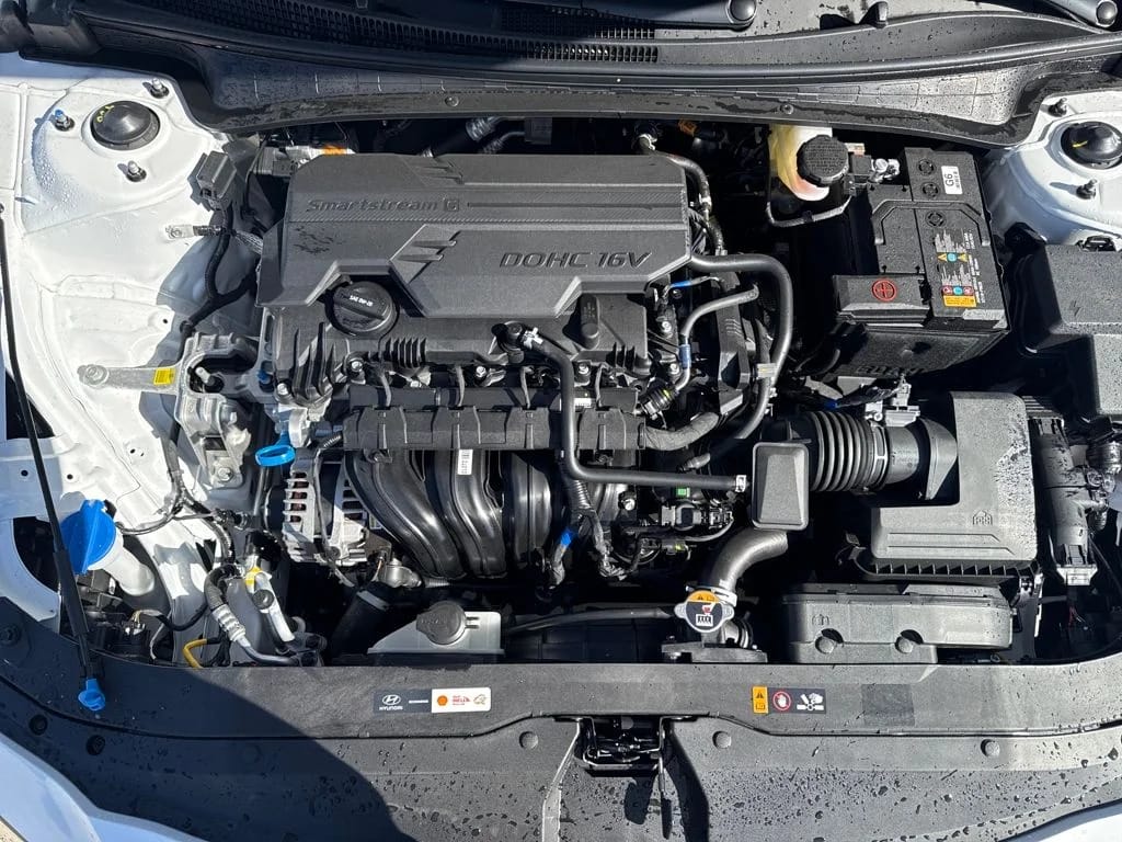 Hyundai Elentra sel sports car 2021 Korean specs 2021 - engine photo 1