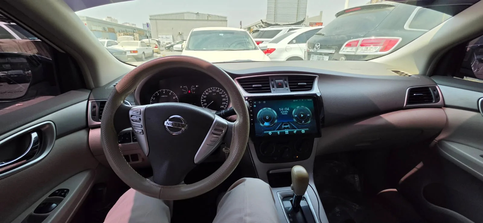 Nissan Nissan centra 2016 - driver-seat photo 4