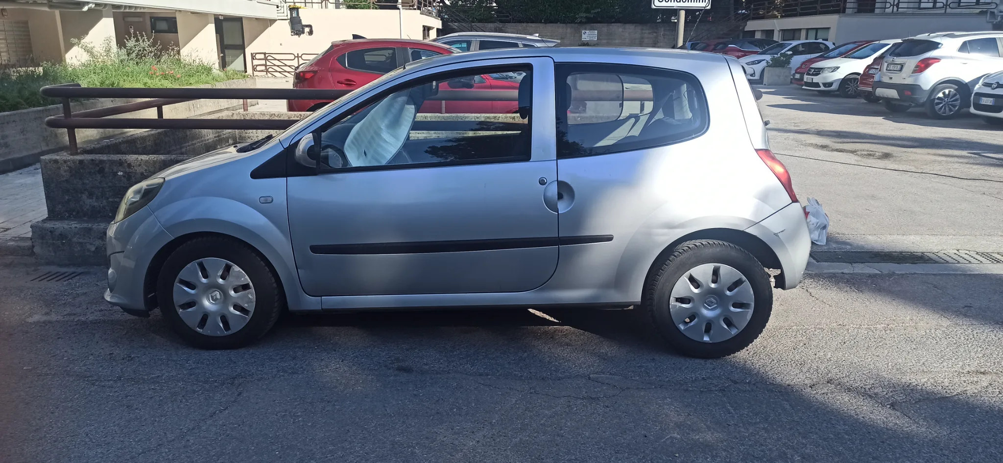 Renault Twingo 2009 - left-side photo 1