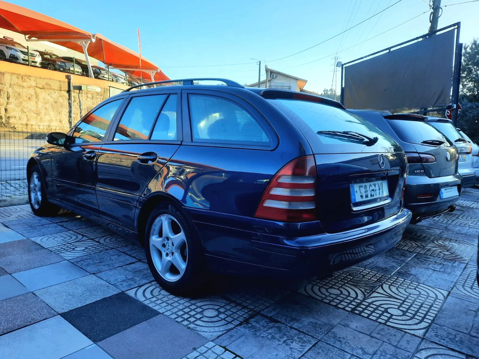 Mercedes-Benz C-Class 2004 - rear-left photo 3
