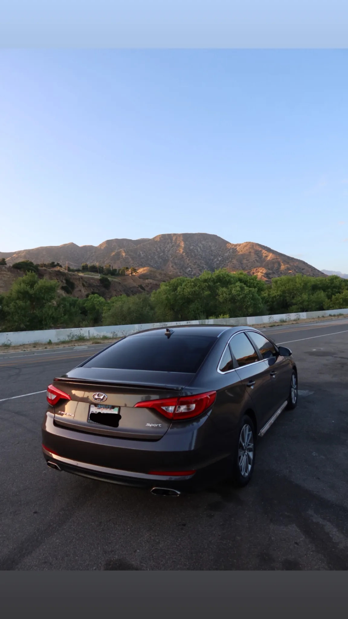 Hyundai Sonata 2016 - rear-right photo 3