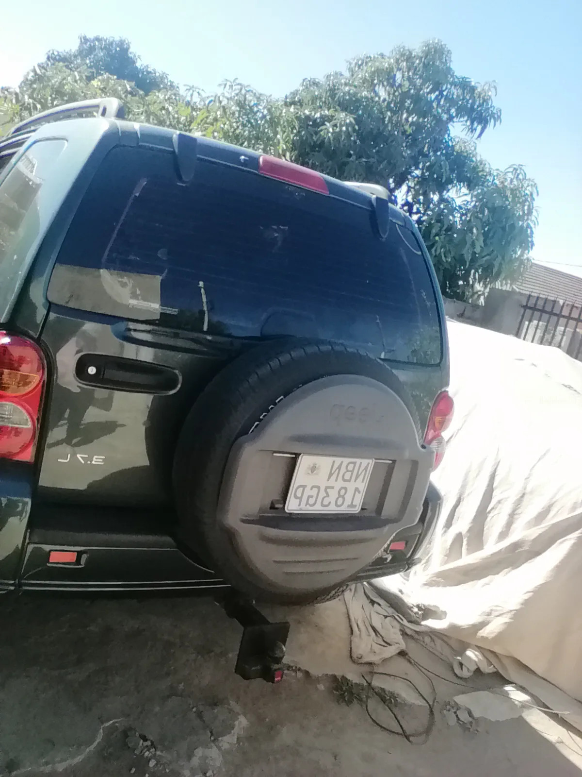 Jeep Grand Cherokee 2001 - rear photo 2
