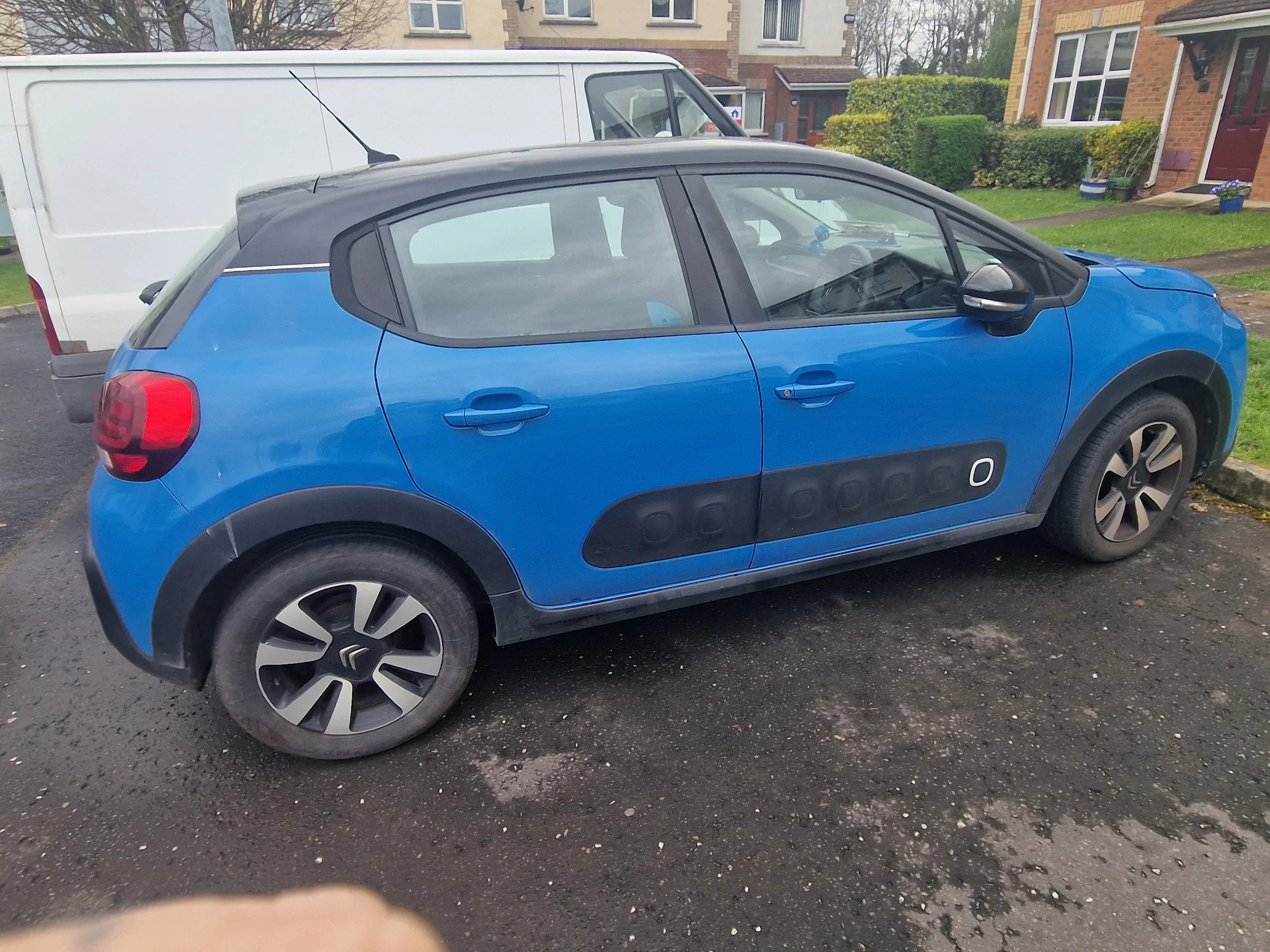Citroën C3 2022 - right-side photo 2