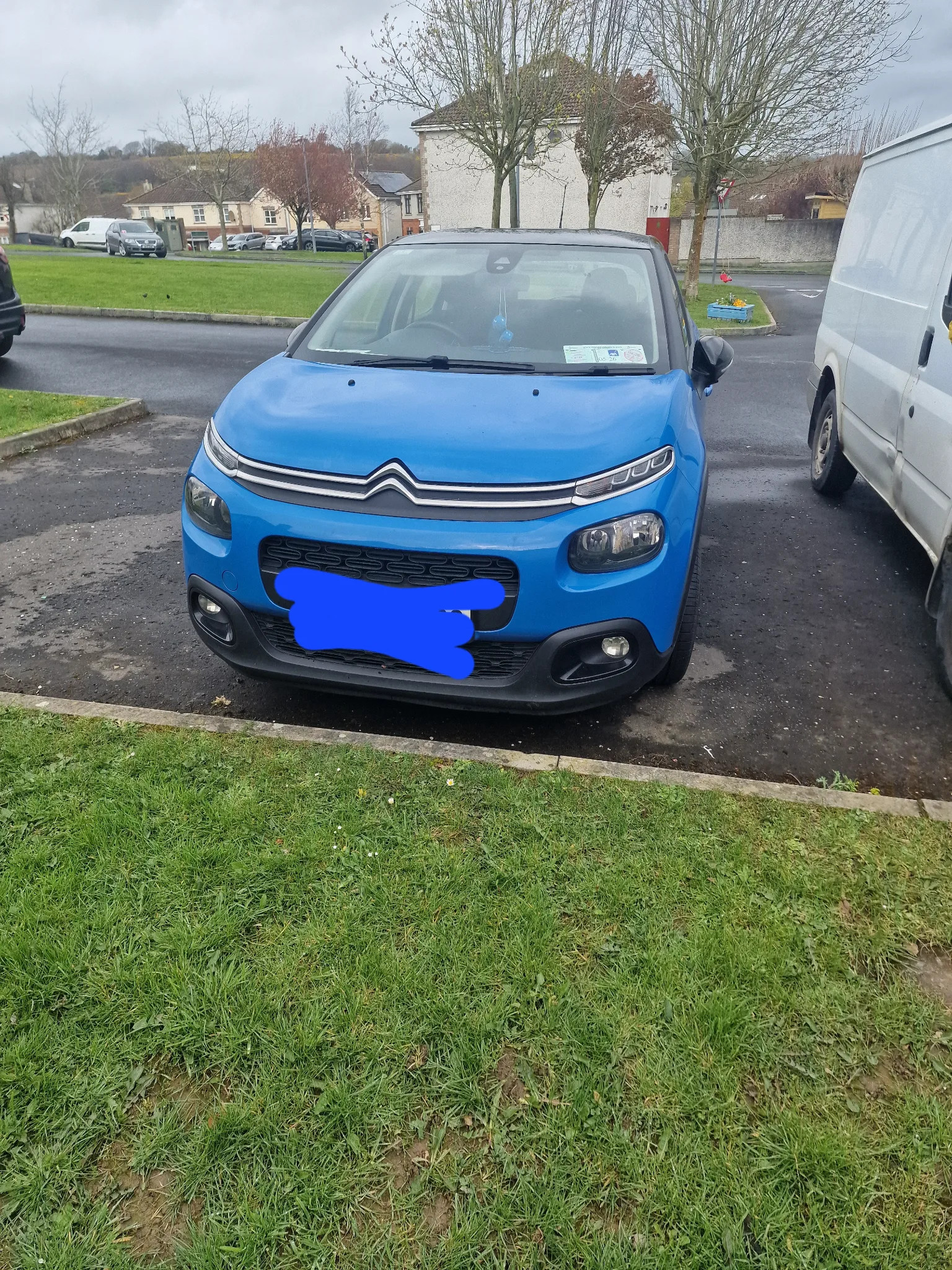 Citroën C3 2022 - front-right photo 3