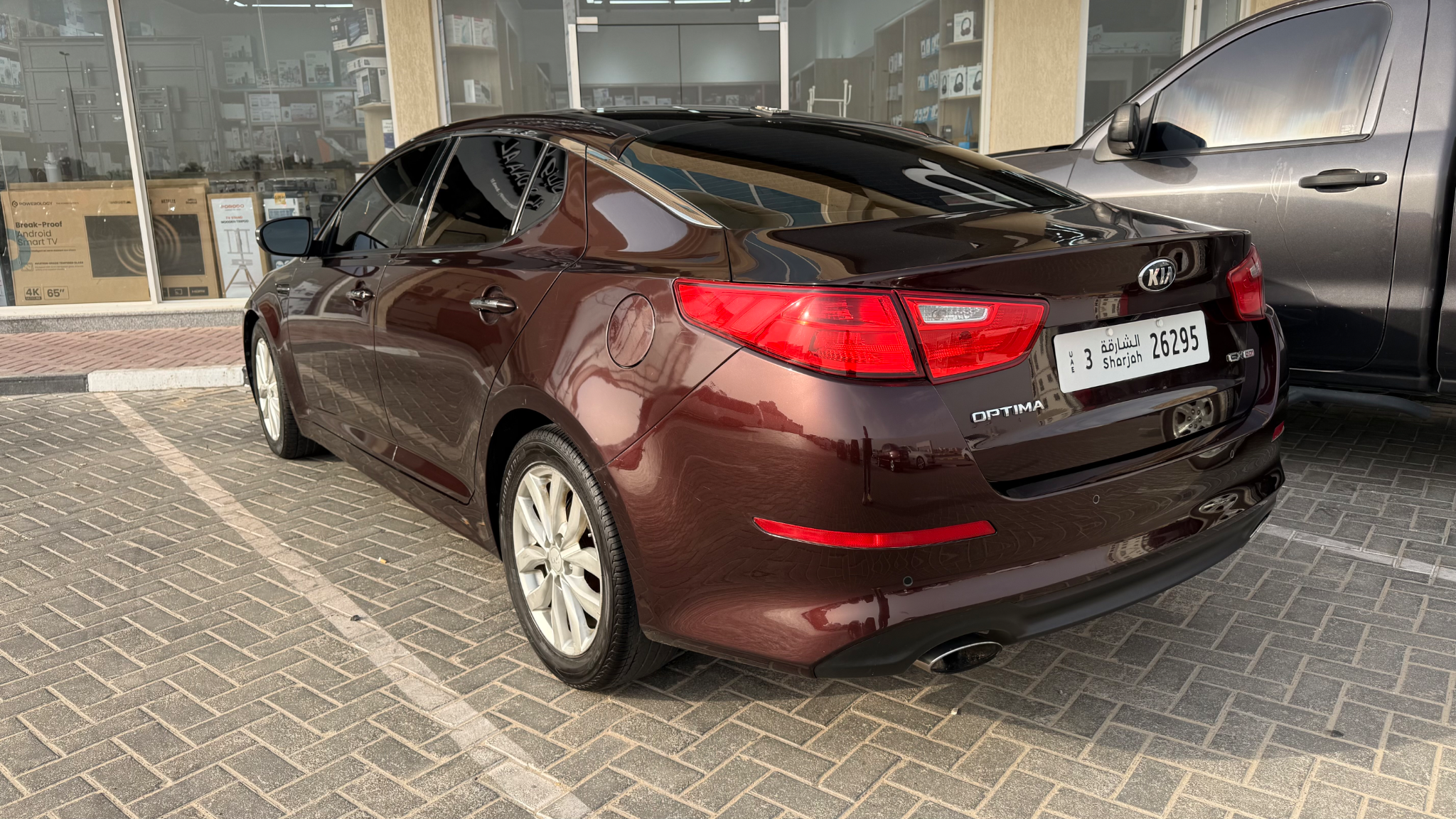 Kia Optima 2014 - rear-right photo 2