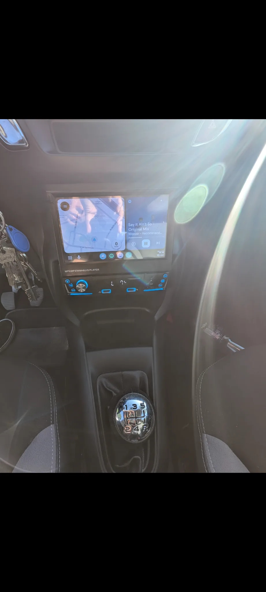 Citroën C3 2015 - dashboard photo 5