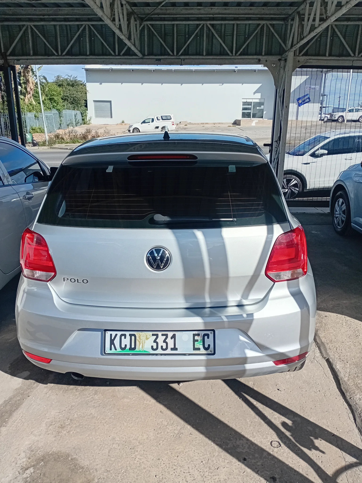 Volkswagen Polo 2020 - rear-left photo 3