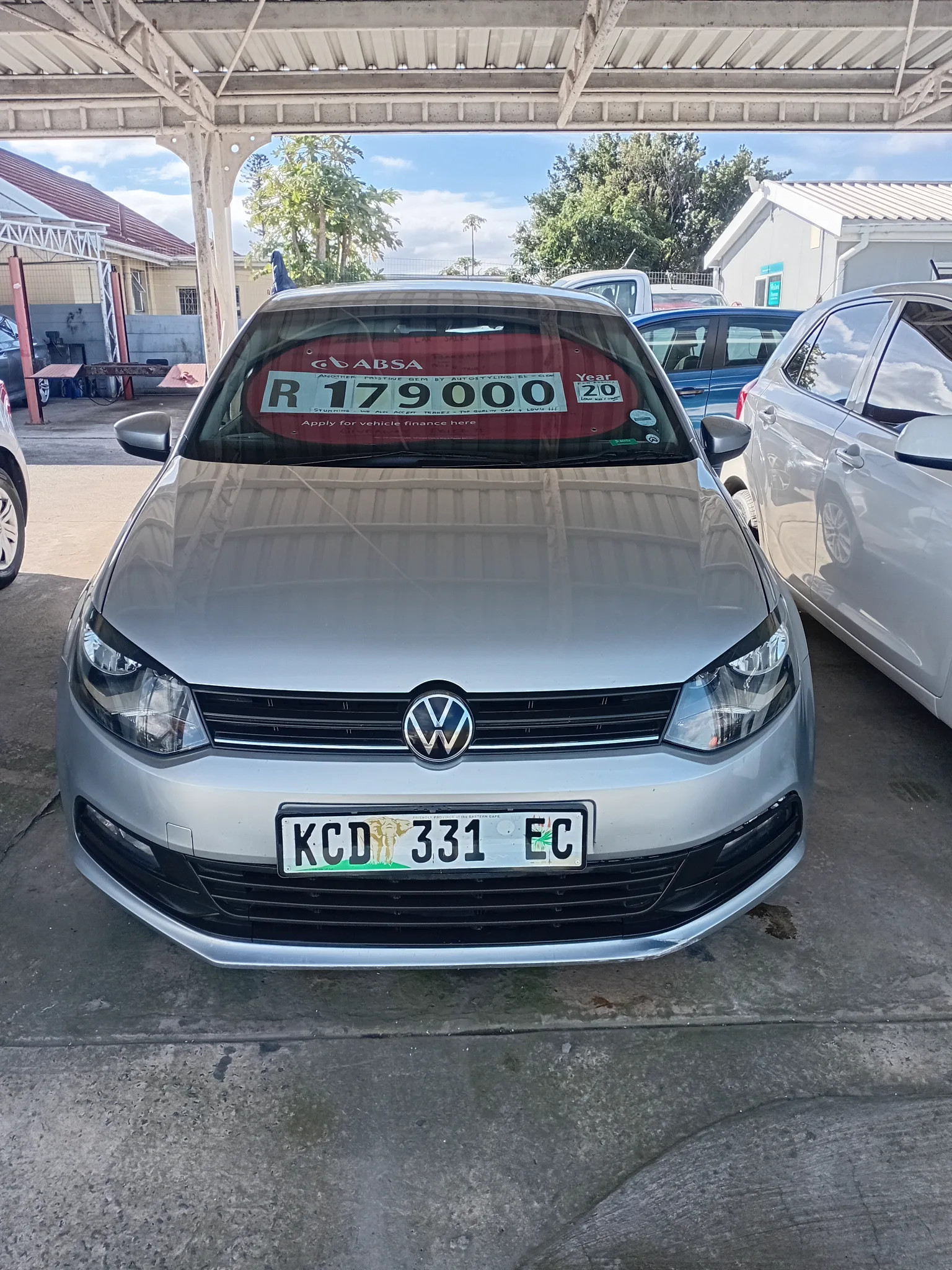 Volkswagen Polo 2020 - front-right photo 1