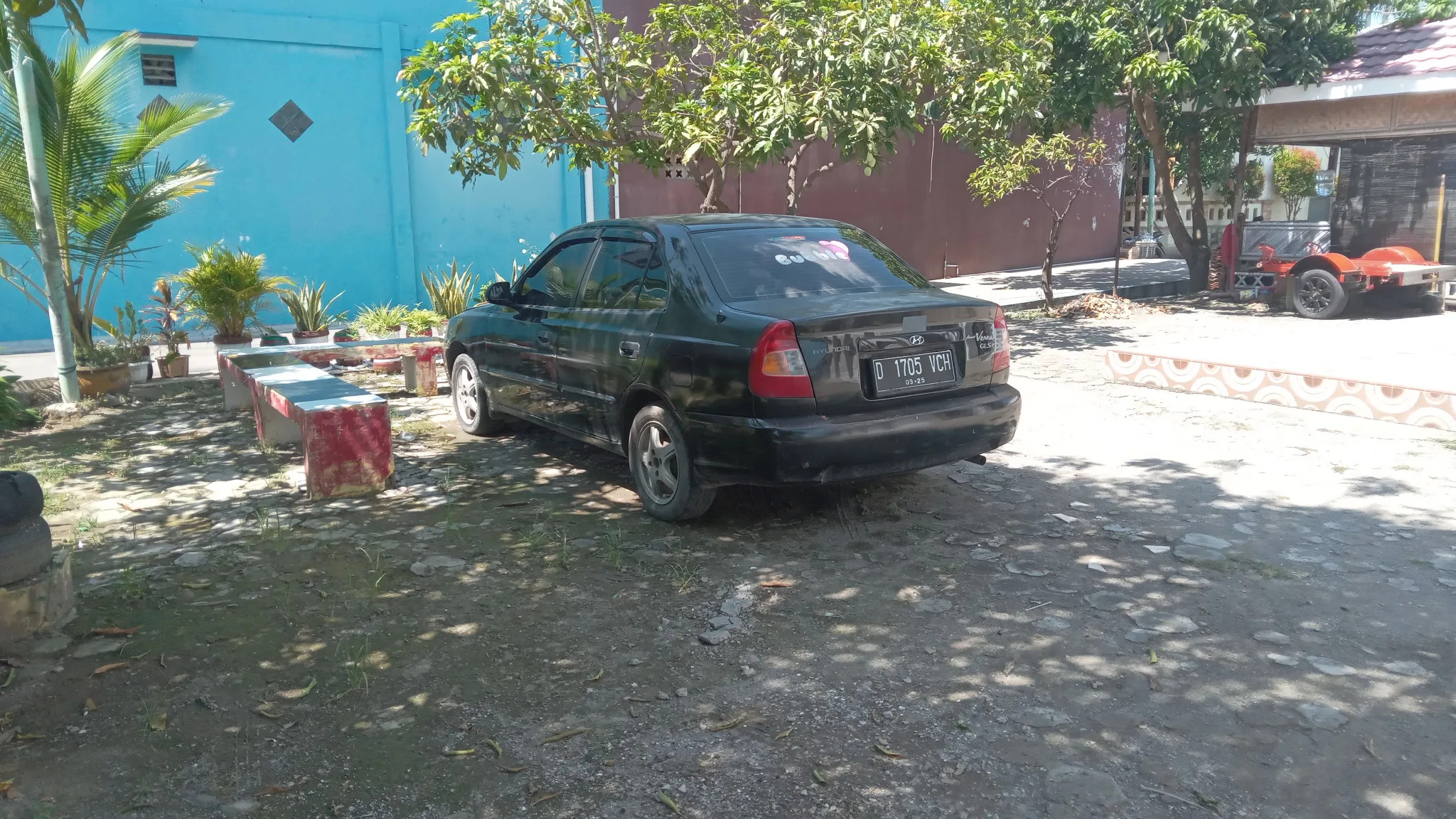 Hyundai Accent Verna GLS 2002 - rear-right photo 3