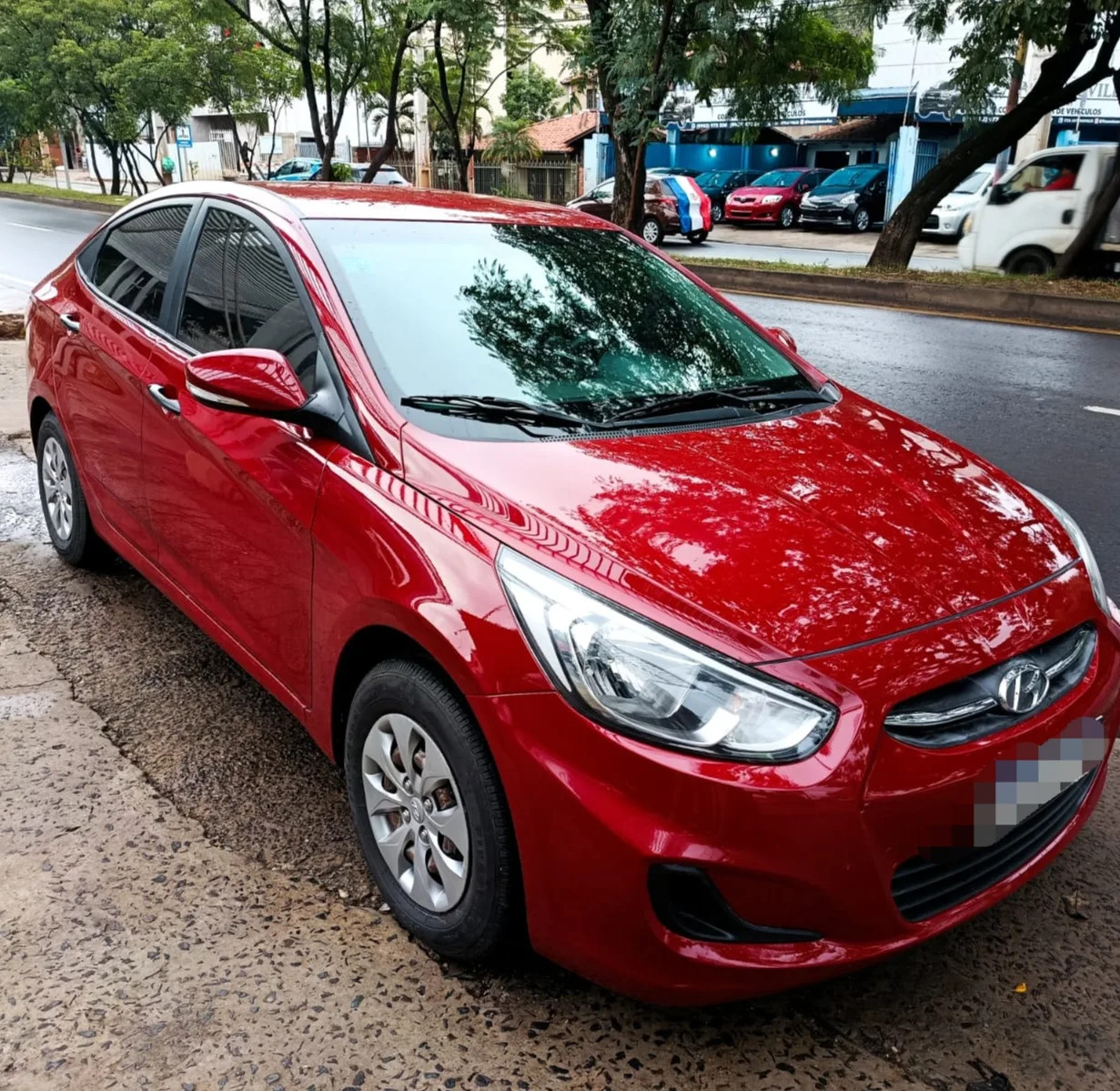 Hyundai Accent 2019 - front-left photo 1